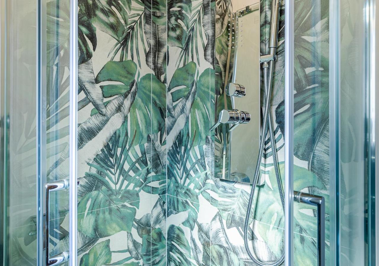 グルリアスコGarden House - Con Terrazzoアパートメント エクステリア 写真